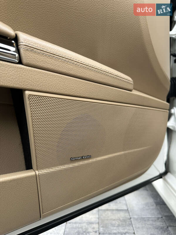 Седан Mercedes-Benz S-Class 2013 в Львові