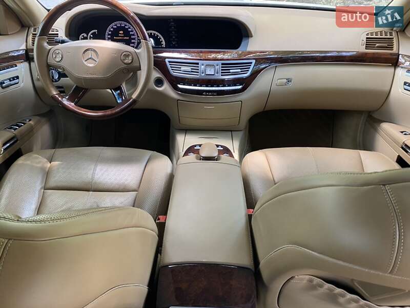 Седан Mercedes-Benz S-Class 2008 в Дніпрі