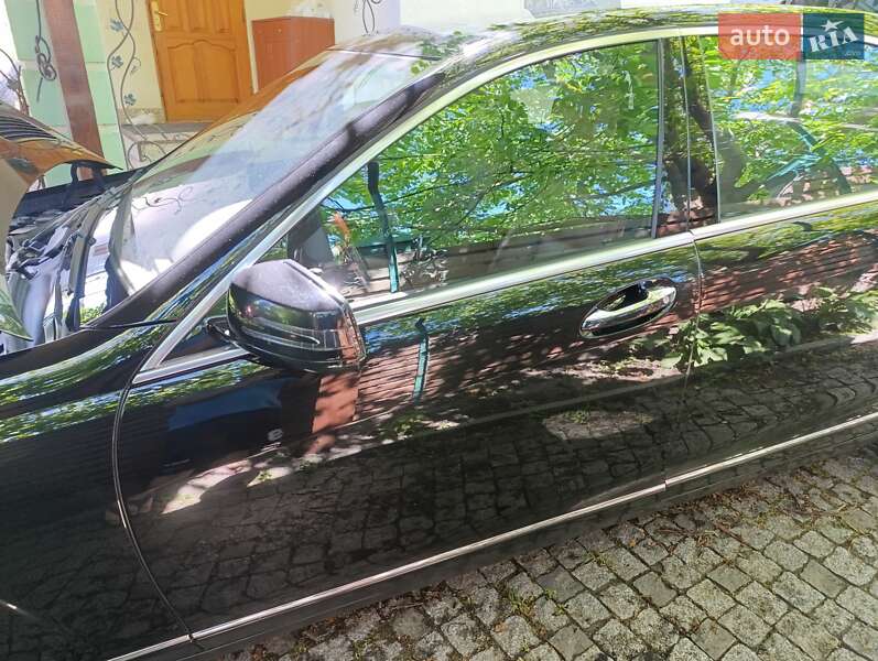 Седан Mercedes-Benz S-Class 2010 в Виннице