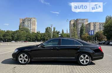 Седан Mercedes-Benz S-Class 2006 в 