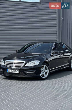 Седан Mercedes-Benz S-Class 2007 в 