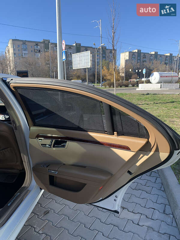 Седан Mercedes-Benz S-Class 2007 в Киеве
