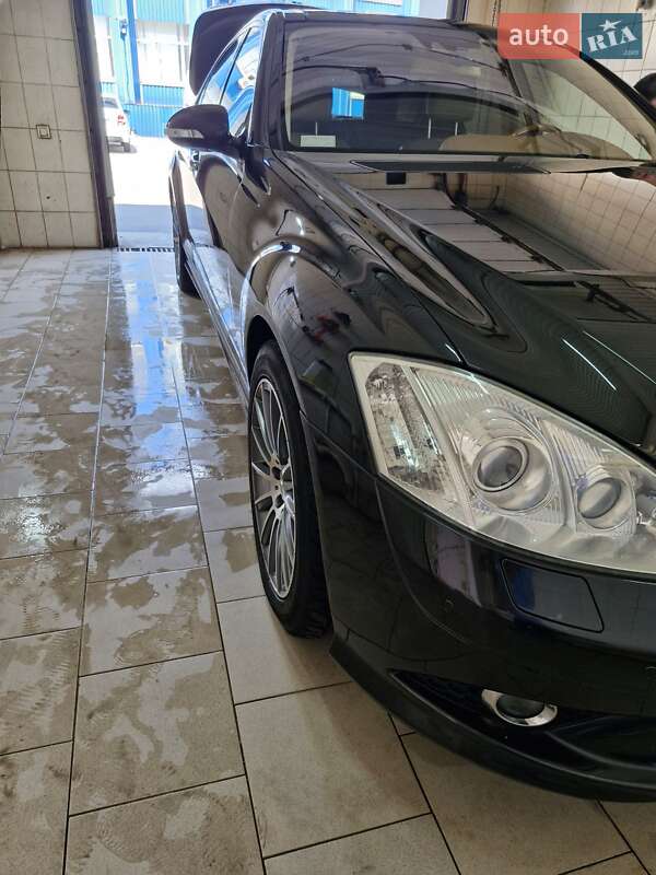 Седан Mercedes-Benz S-Class 2008 в Кривом Роге
