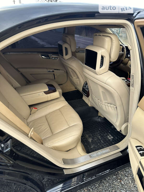 Седан Mercedes-Benz S-Class 2010 в Киеве