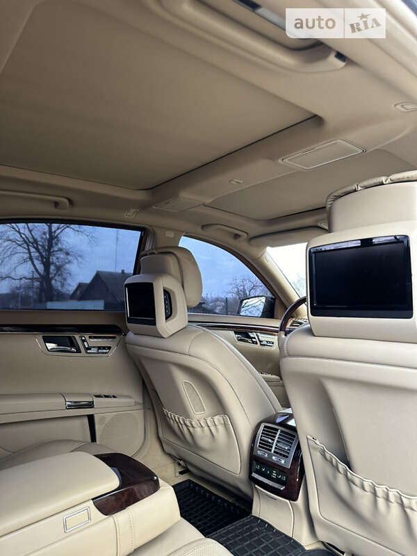 Седан Mercedes-Benz S-Class 2010 в Киеве