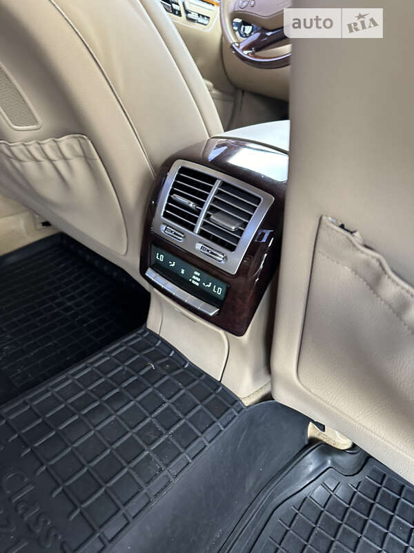 Седан Mercedes-Benz S-Class 2010 в Киеве