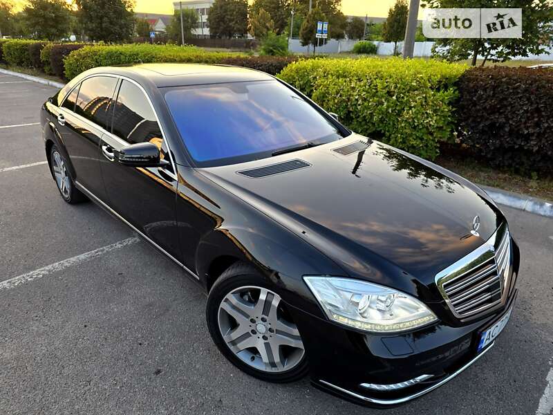 Седан Mercedes-Benz S-Class 2007 в Полтаві