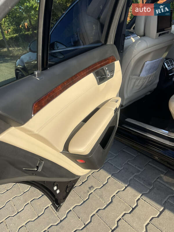 Седан Mercedes-Benz S-Class 2007 в Одесі