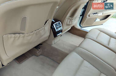 Седан Mercedes-Benz S-Class 2012 в 