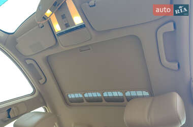 Седан Mercedes-Benz S-Class 2012 в 