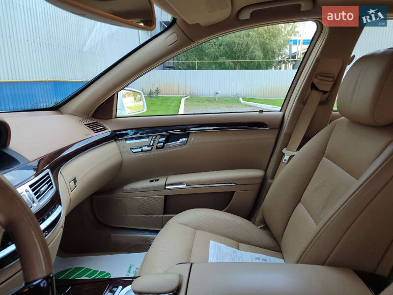 Седан Mercedes-Benz S-Class 2012 в Харькове