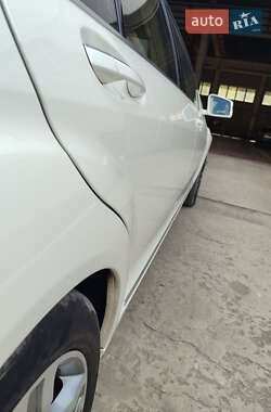 Седан Mercedes-Benz S-Class 2012 в 