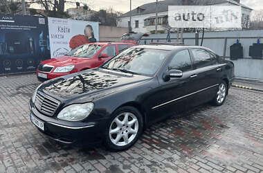 Седан Mercedes-Benz S-Class 2003 в Черкасах