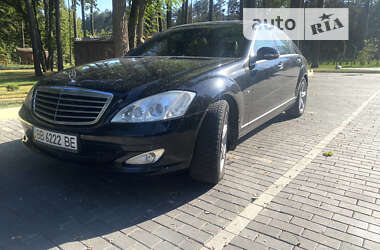 Седан Mercedes-Benz S-Class 2006 в Шепетівці