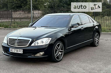 Седан Mercedes-Benz S-Class 2007 в Дніпрі