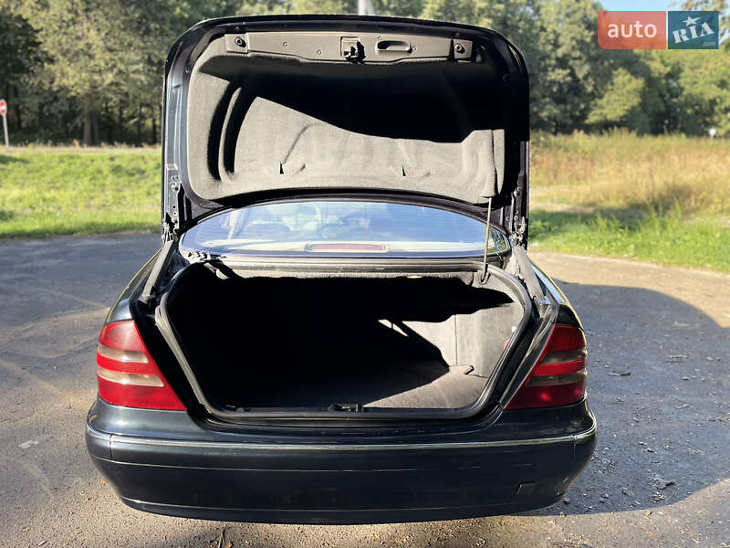 Седан Mercedes-Benz S-Class 2000 в Горохове