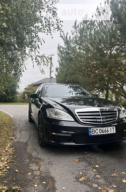 Седан Mercedes-Benz S-Class 2007 в Львове