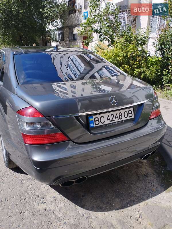 Седан Mercedes-Benz S-Class 2008 в Львові