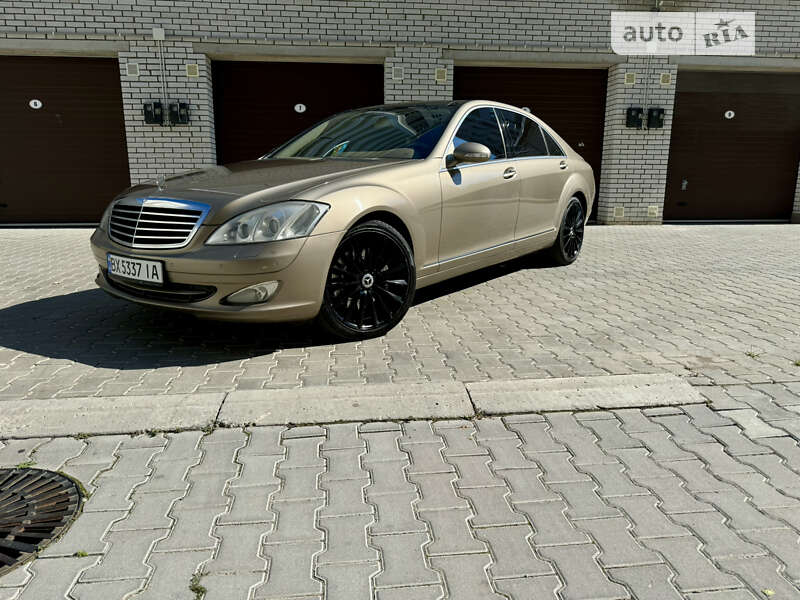 Седан Mercedes-Benz S-Class 2008 в Хмельницькому