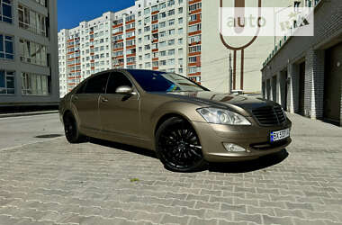 Седан Mercedes-Benz S-Class 2008 в Хмельницькому