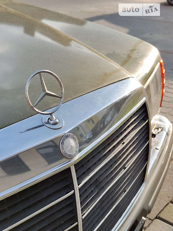 Седан Mercedes-Benz S-Class 1980 в Львове