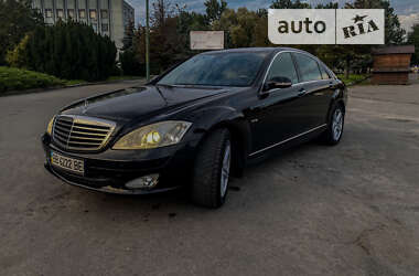 Седан Mercedes-Benz S-Class 2006 в Шепетівці