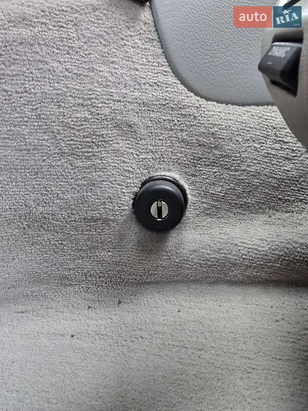 Седан Mercedes-Benz S-Class 2002 в Одесі