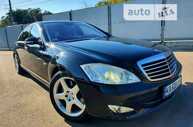 Седан Mercedes-Benz S-Class 2006 в Киеве