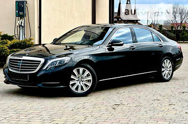 Седан Mercedes-Benz S-Class 2013 в Львове