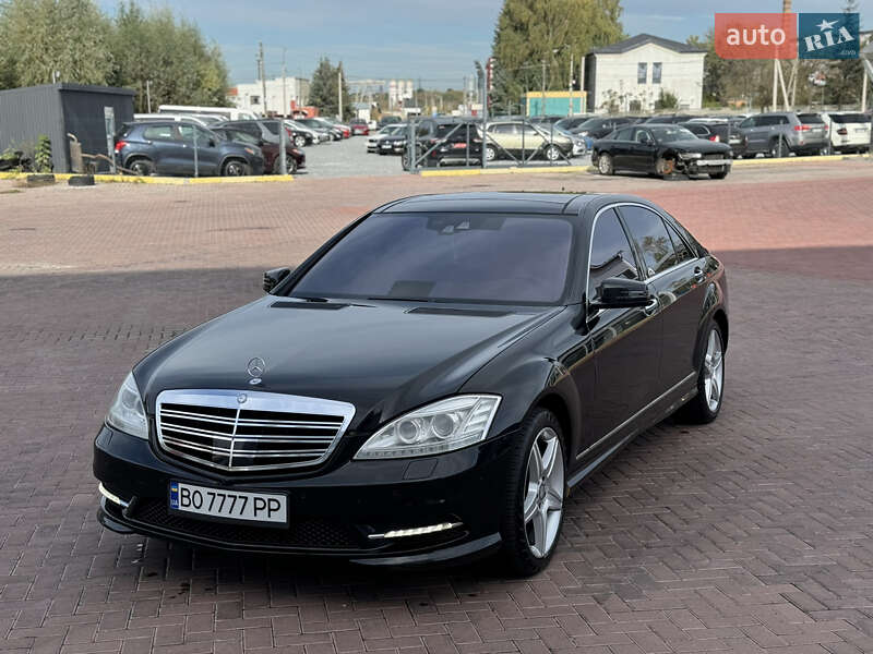 Седан Mercedes-Benz S-Class 2010 в 