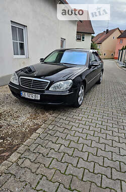 Седан Mercedes-Benz S-Class 2003 в Чернівцях