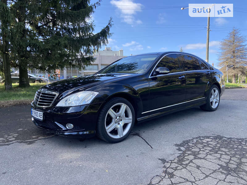 Седан Mercedes-Benz S-Class 2006 в Рівному