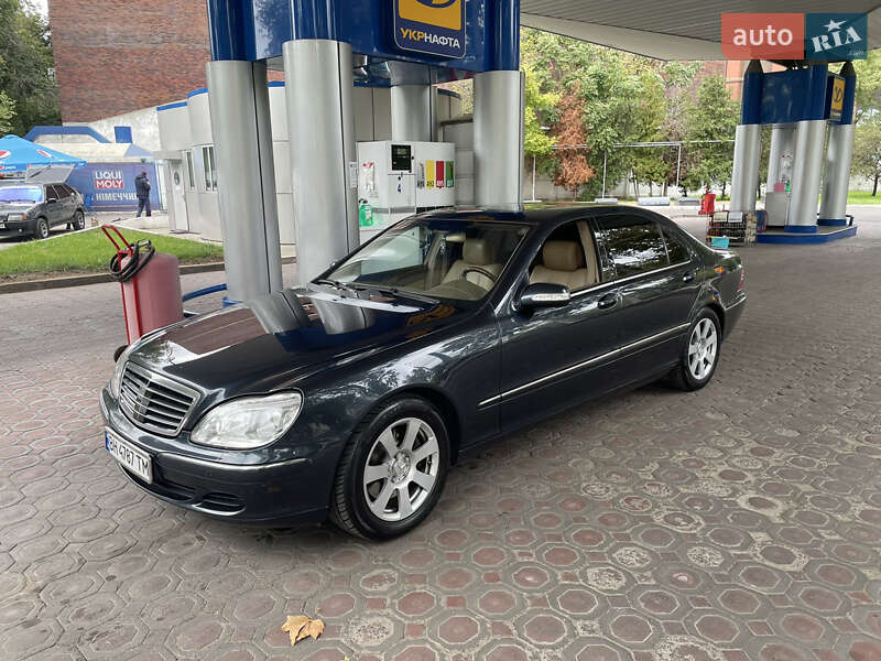 Седан Mercedes-Benz S-Class 2004 в Одессе