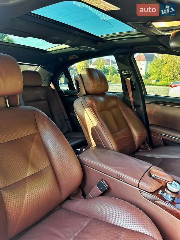 Седан Mercedes-Benz S-Class 2012 в Хусте