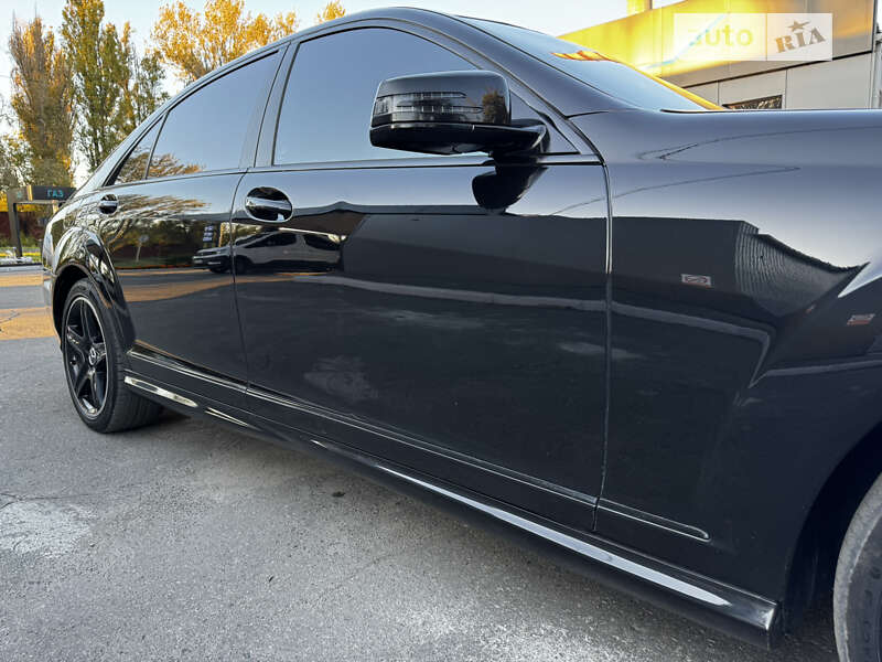 Седан Mercedes-Benz S-Class 2007 в Днепре