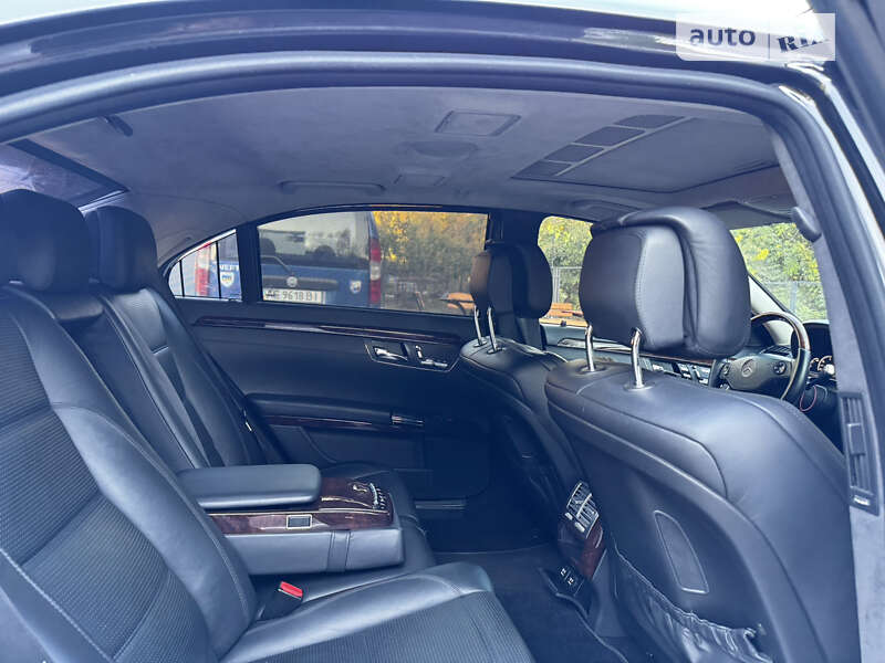 Седан Mercedes-Benz S-Class 2007 в Днепре