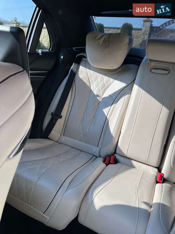 Седан Mercedes-Benz S-Class 2019 в Тернополе