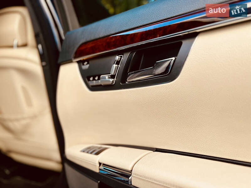 Седан Mercedes-Benz S-Class 2007 в Одесі