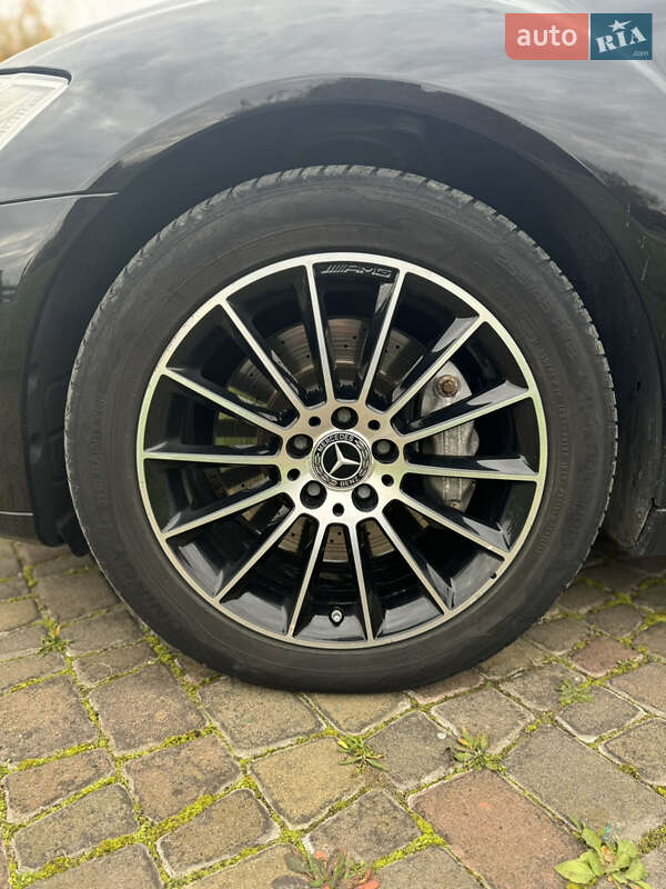 Седан Mercedes-Benz S-Class 2010 в Чернівцях