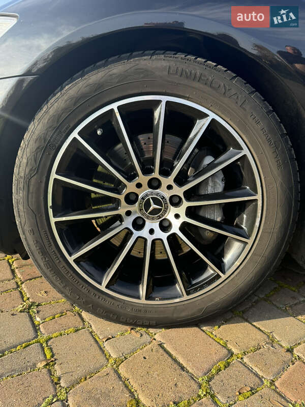 Седан Mercedes-Benz S-Class 2010 в Чернівцях