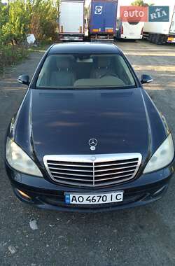 Седан Mercedes-Benz S-Class 2006 в Киеве