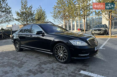 Седан Mercedes-Benz S-Class 2009 в Рівному