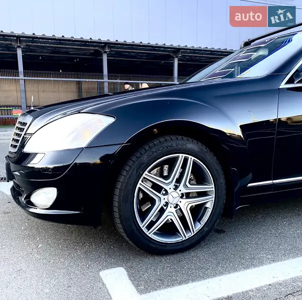 Mercedes-Benz S-Class 2006