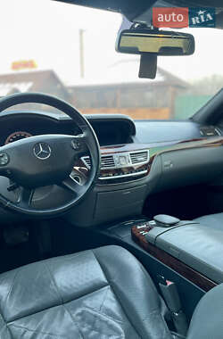 Седан Mercedes-Benz S-Class 2006 в Коломые