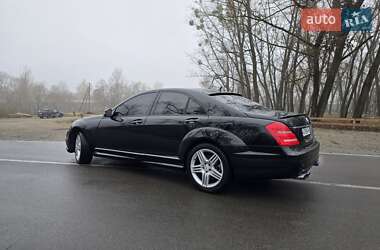 Седан Mercedes-Benz S-Class 2007 в Малине