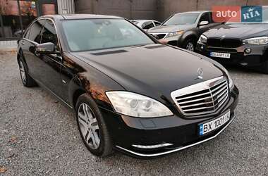 Седан Mercedes-Benz S-Class 2012 в Хмельницькому