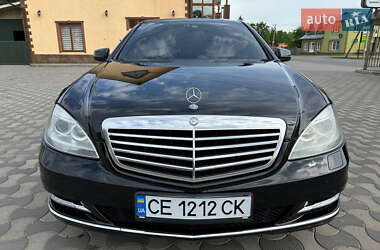 Седан Mercedes-Benz S-Class 2011 в Чернівцях