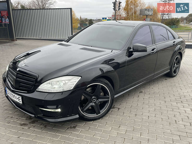 Седан Mercedes-Benz S-Class 2007 в Александрие