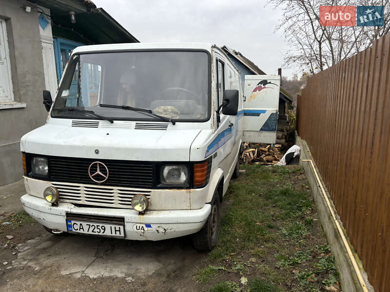 Седан Mercedes-Benz S-Class 1991 в Ладыжине