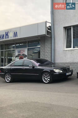 Седан Mercedes-Benz S-Class 2005 в 